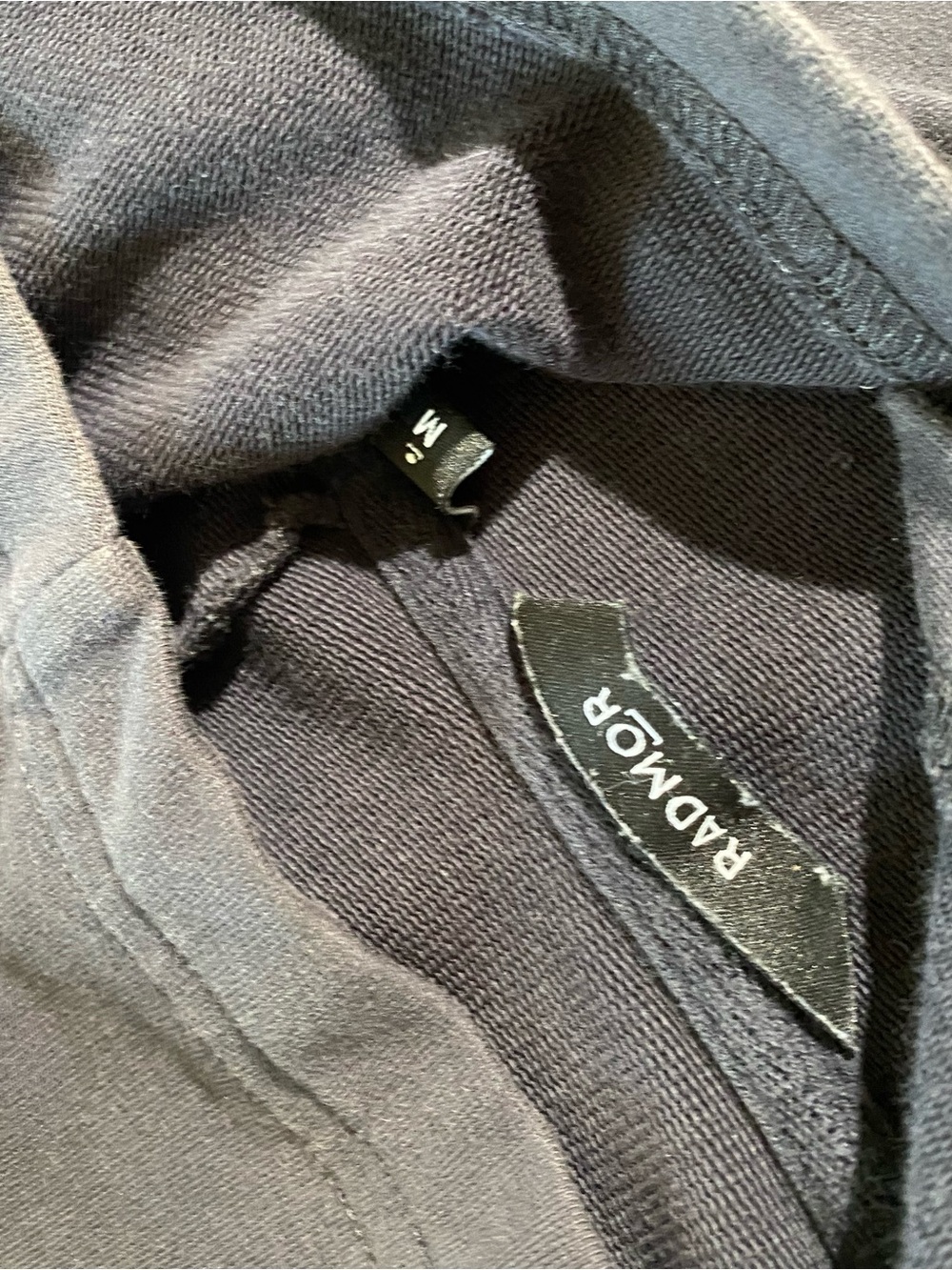 Men's Radmor Black Hooded Golf Sweatshirt - Classic Pullover - Picture 3 of 4